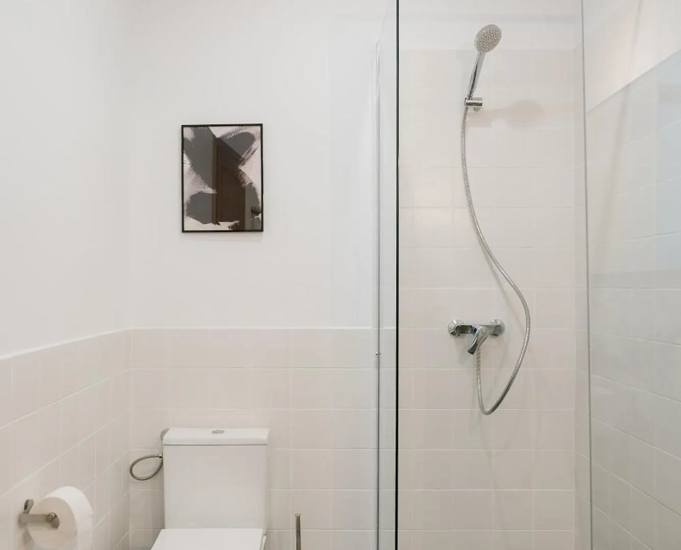Black Habit Accomodation Bucharest 0*,